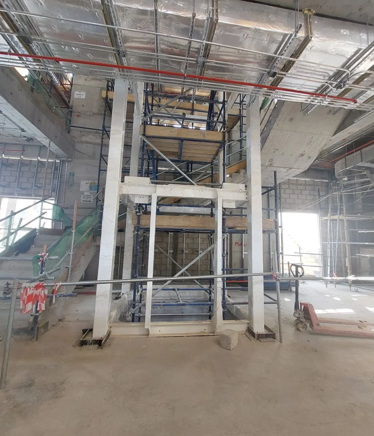 Panoramic Lift Steel Structure